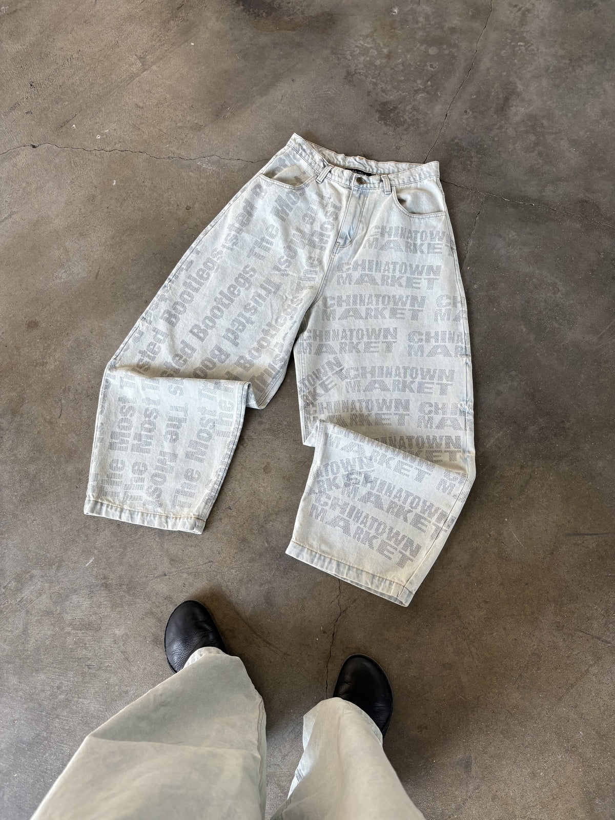 Shaka Print Gun 1 of 1 No. 02 Balloon Denim Pants, Waist 30, front