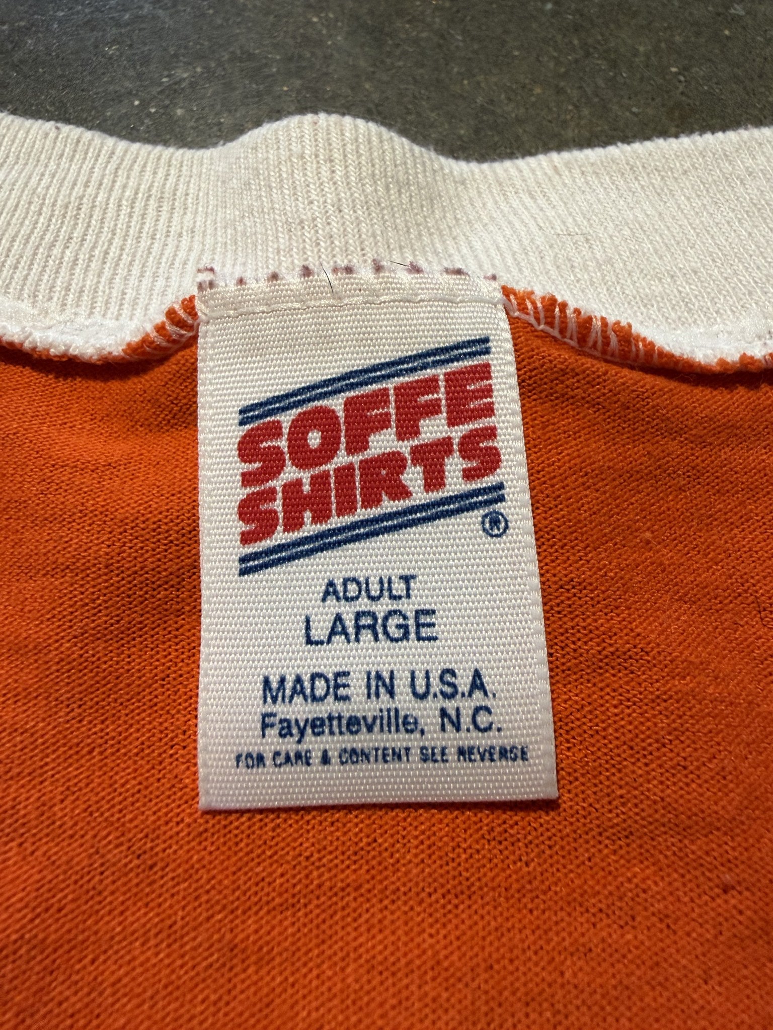 Football arc (Orange) - neck tag