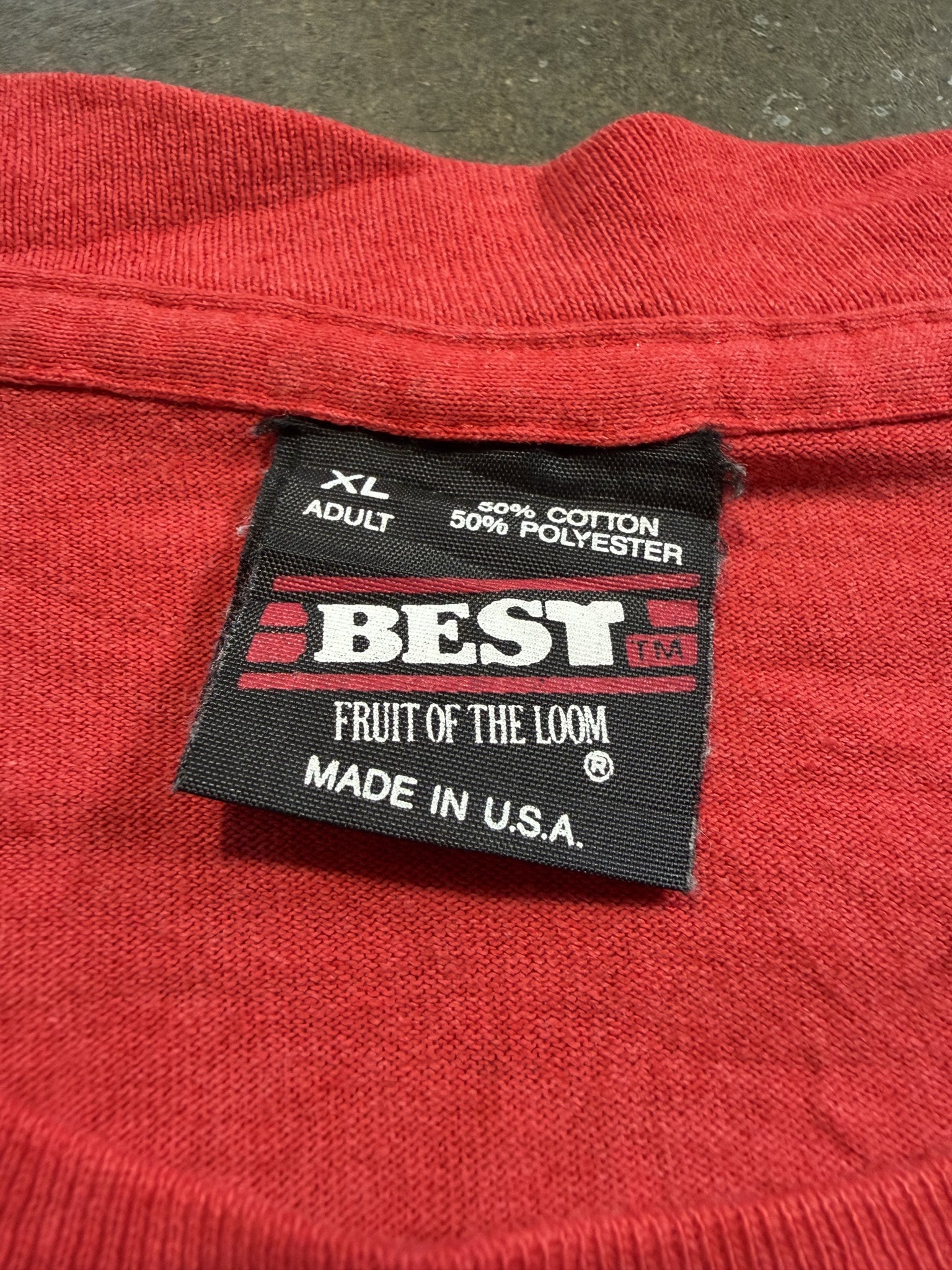 Piston Arc (Red) - neck tag